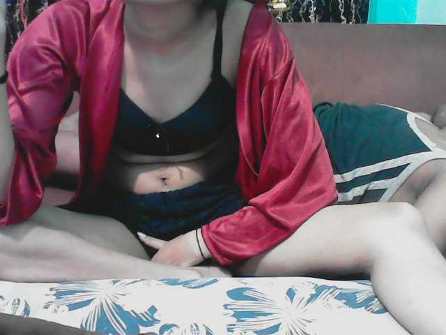 Sexy-bby-0-0 live cam on BongaCams