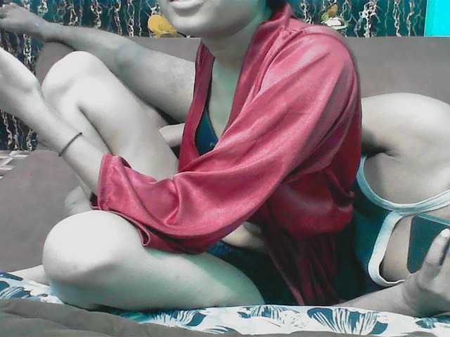 Sexy-bby-0-0 live cam on BongaCams