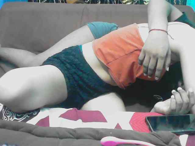 Sexy-bby-0-0 webcam