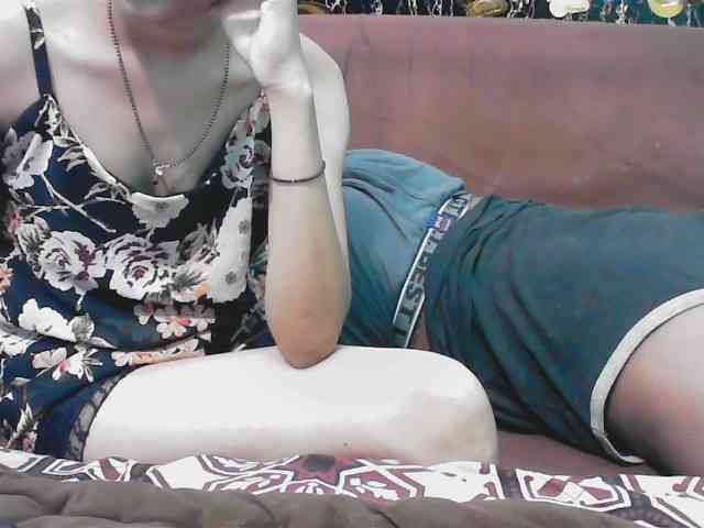 Sexy-bby-0-0 webcam