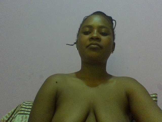 Prettydoll8 live cam on BongaCams