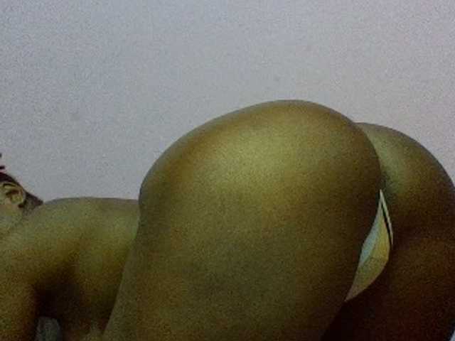 Prettydoll8 live cam on BongaCams