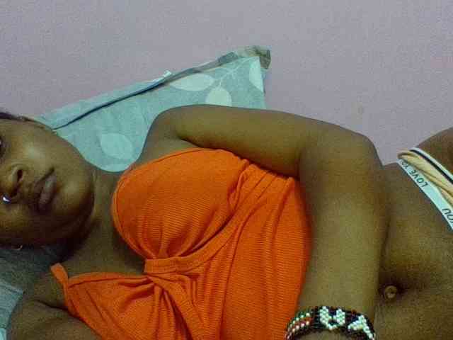 Prettydoll8 webcam