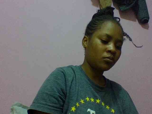 Prettydoll8 webcam