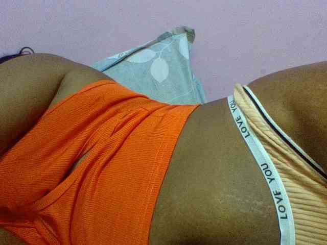 Prettydoll8 webcam