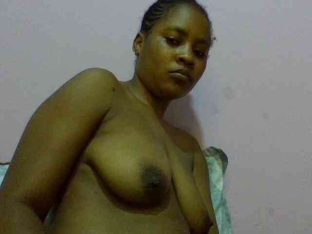 Prettydoll8 webcam