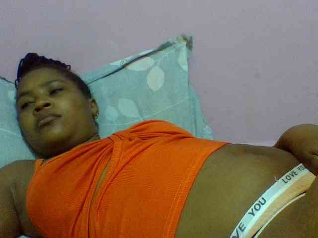 Prettydoll8 webcam