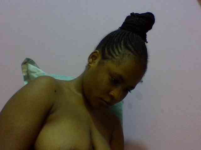Prettydoll8 webcam
