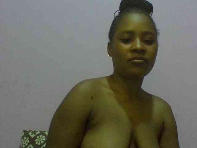Prettydoll8 webcam
