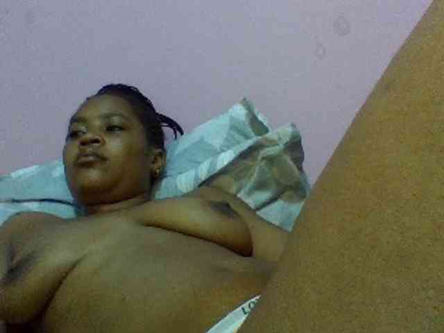 Prettydoll8 webcam