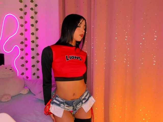 Scarlesth live cam on BongaCams
