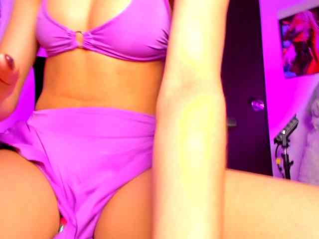 Scarlesth webcam
