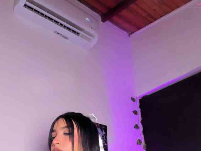 Scarlesth webcam