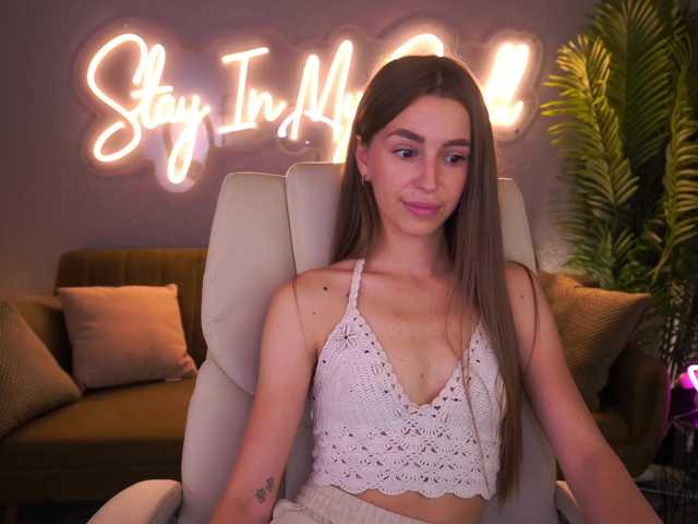 PeonyBloom live cam on BongaCams