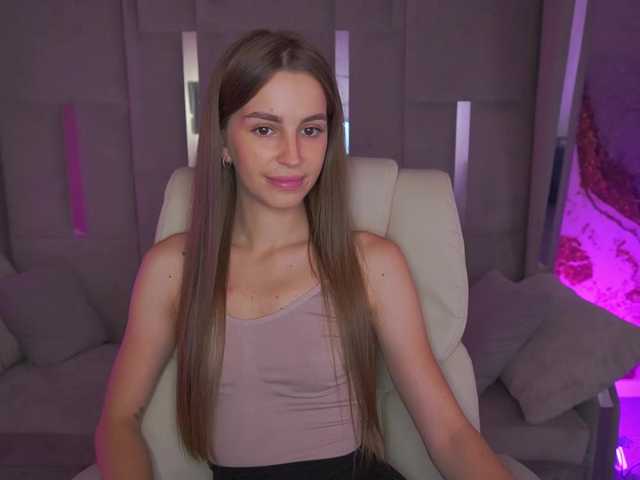 PeonyBloom live webcam show