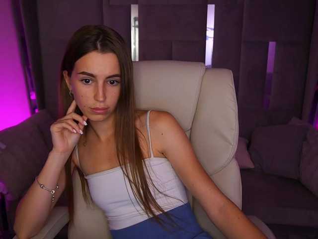 PeonyBloom live cam on BongaCams