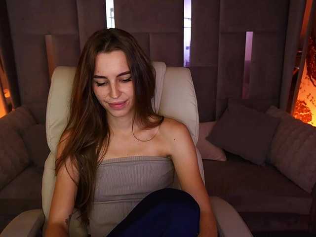 PeonyBloom live cam on BongaCams