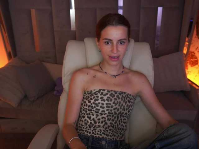 PeonyBloom live cam on BongaCams