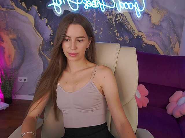 PeonyBloom live cam on BongaCams