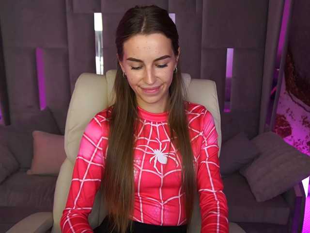 PeonyBloom live cam on BongaCams