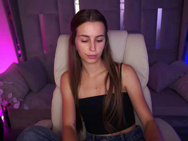 PeonyBloom live cam on BongaCams