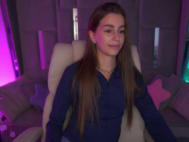 PeonyBloom live cam on BongaCams