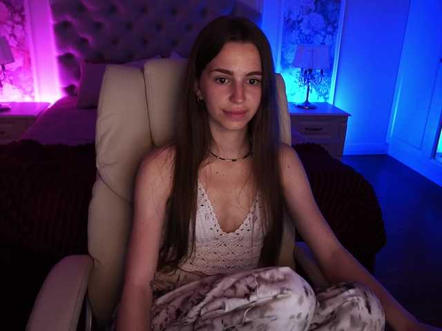 Live трансляция PeonyBloom - Runet.cam