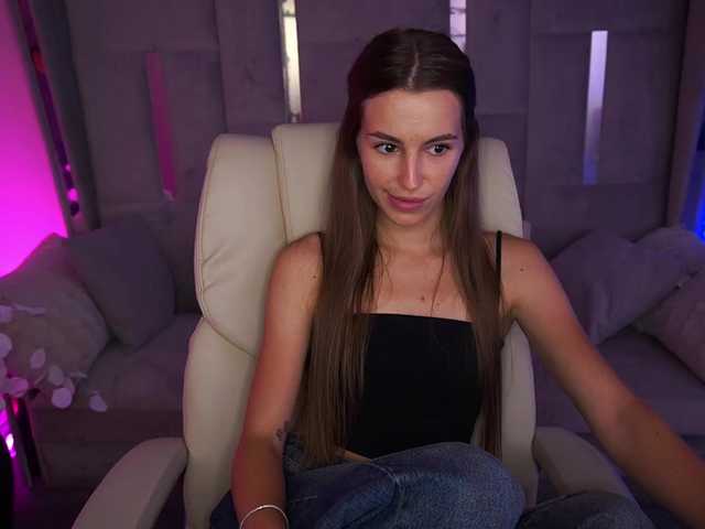 PeonyBloom live cam on BongaCams