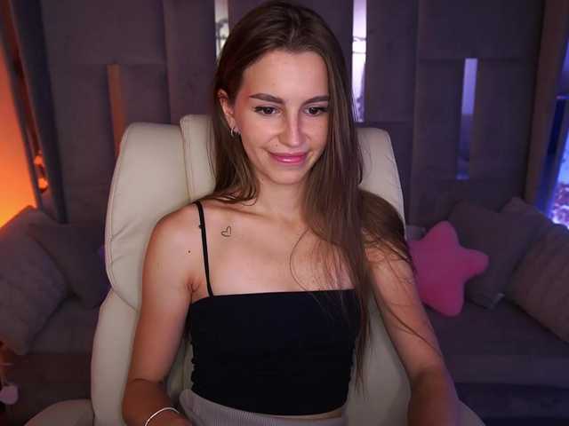 PeonyBloom live cam on BongaCams