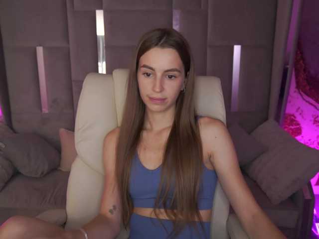 PeonyBloom live cam on BongaCams