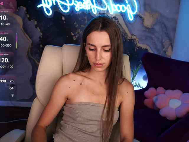 peonybloom's live room