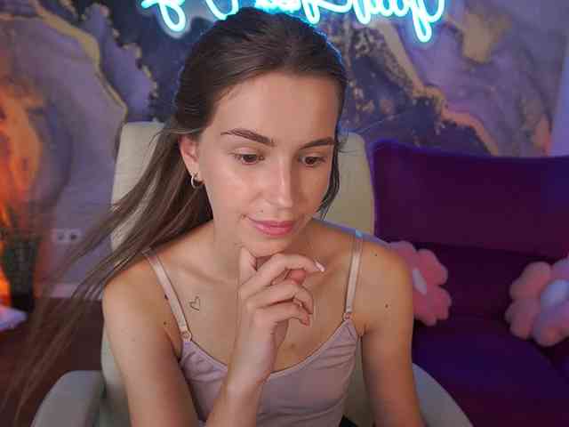 peonybloom's live room