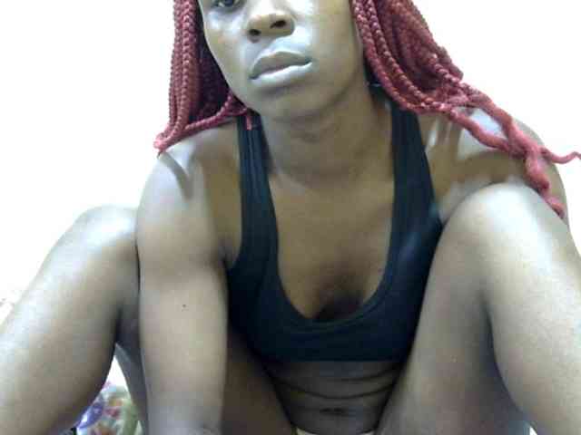 Model: prettysilviaa