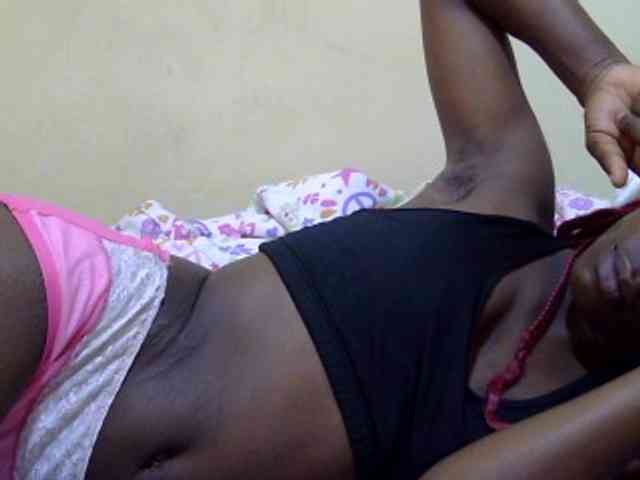 Model: prettysilviaa