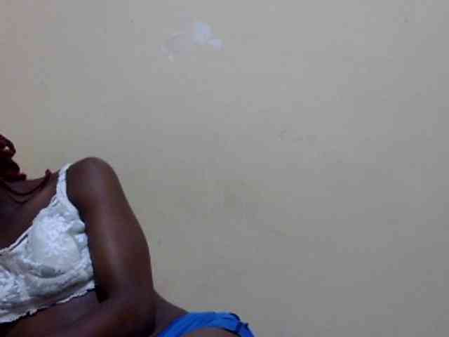 prettysilviaa Live Webcam on BongaCams