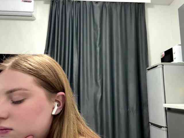 pandadream Live Webcam on BongaCams