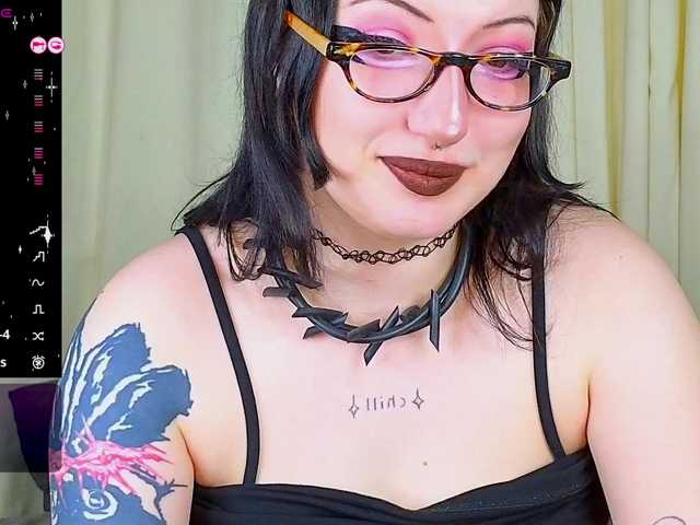 dariodoll live cam on BongaCams