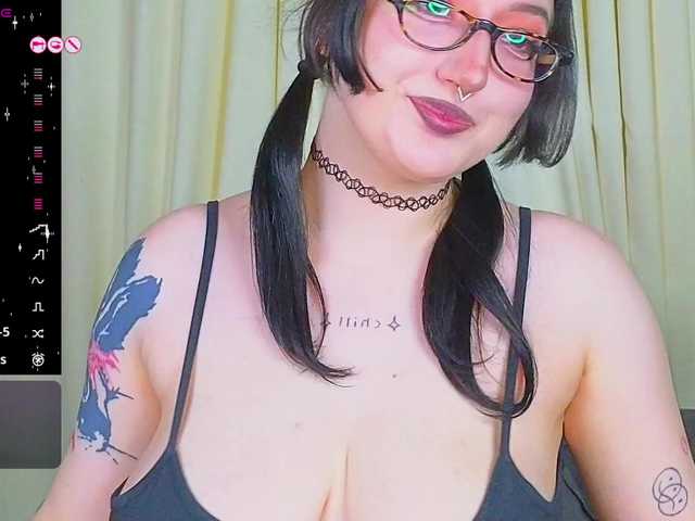 dariodoll live cam