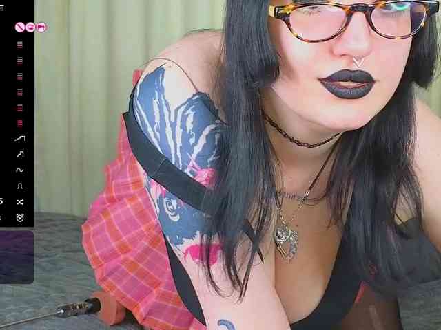Model: dariodoll