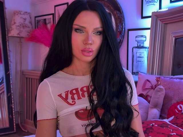 AmberLuna live webcam show