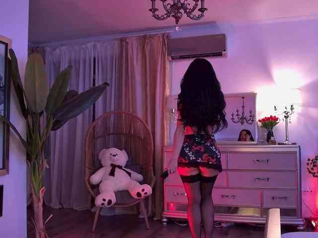 AmberLuna webcam