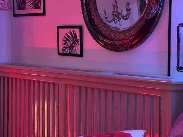 AmberLuna webcam