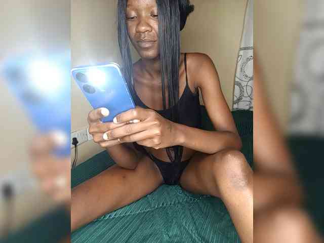 Ariahsexy webcam