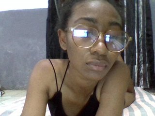 Kalinah457's Live Webcam