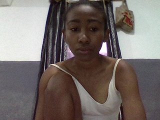 Kalinah457's Live Webcam