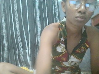 Kalinah457's Live Webcam