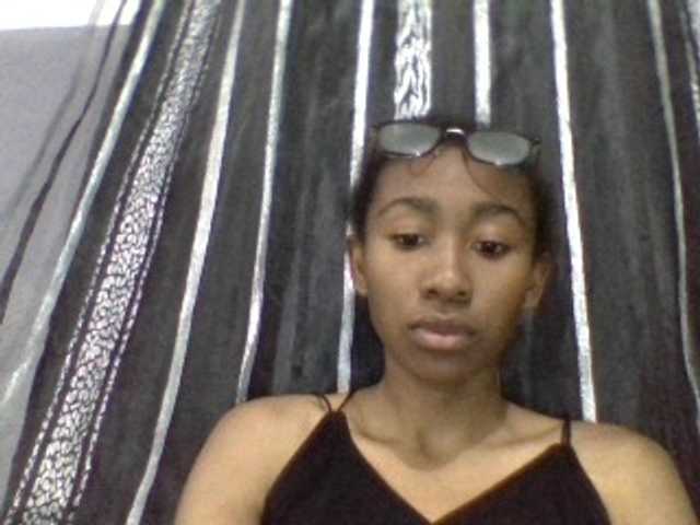 Kalinah457 live cam on BongaCams
