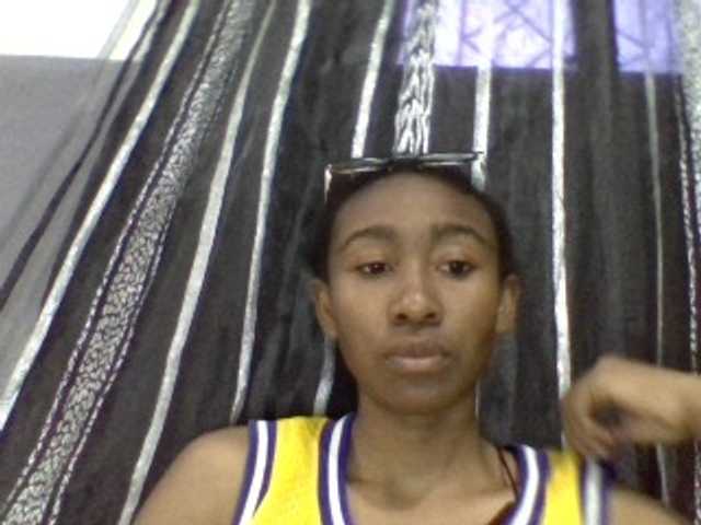 Kalinah457 live cam on BongaCams