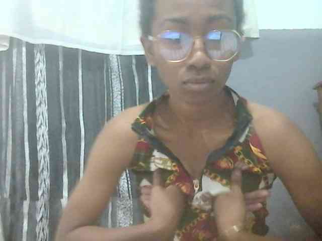 Kalinah457 webcam