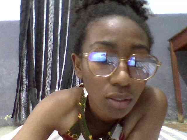 Kalinah457 webcam